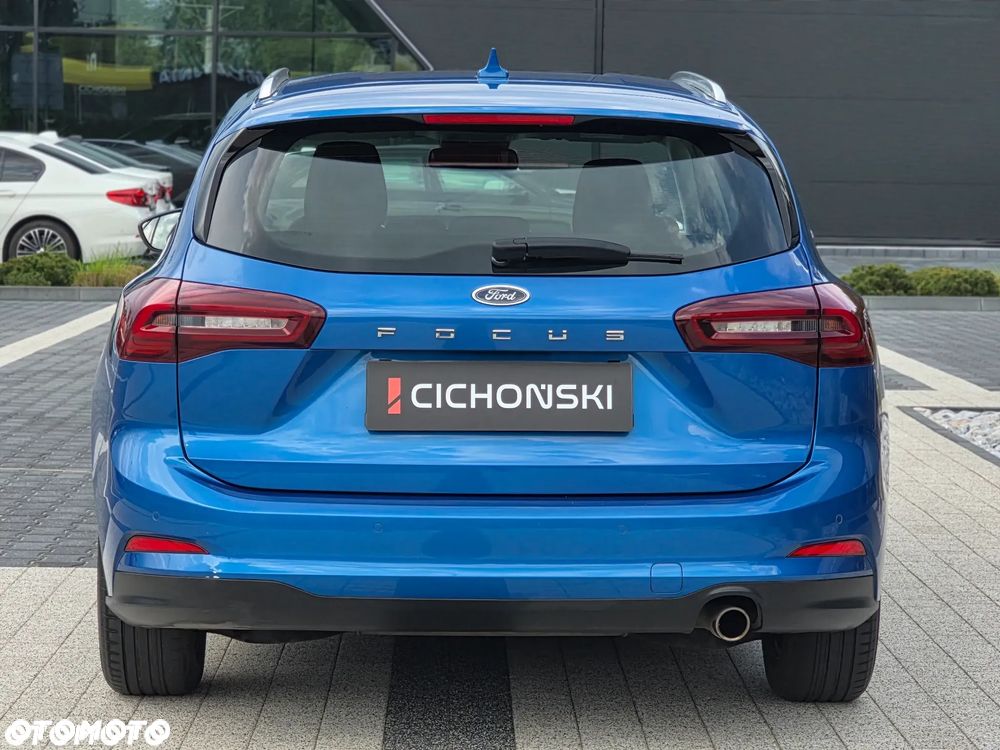 Ford Focus 1.0 EcoBoost Titanium Design - 6