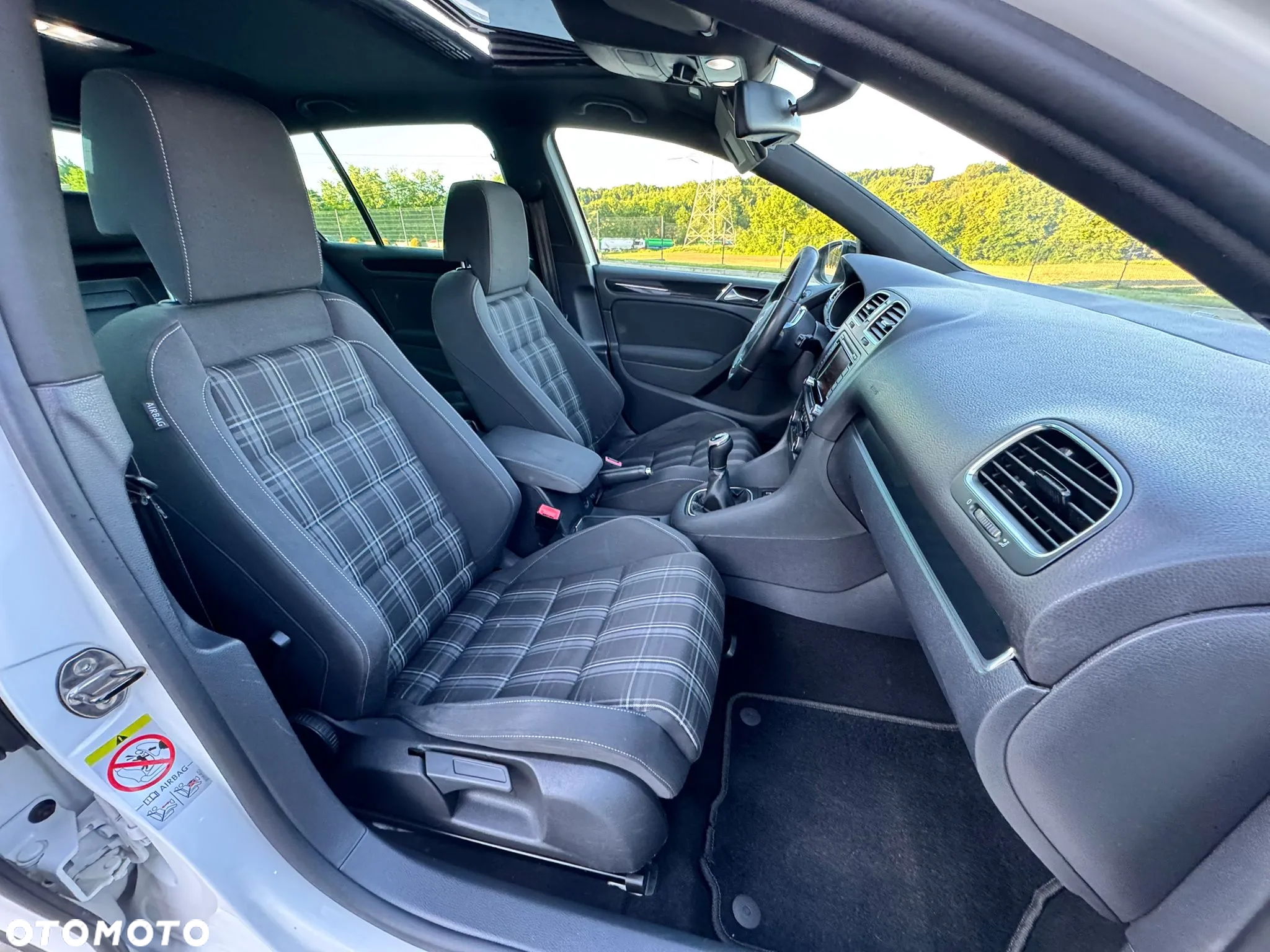 Volkswagen Golf VI 2.0 TDI GTD - 18