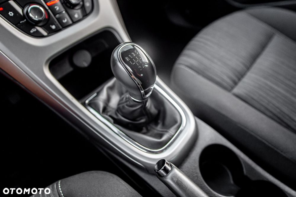 Opel Astra 1.4 Turbo - 20