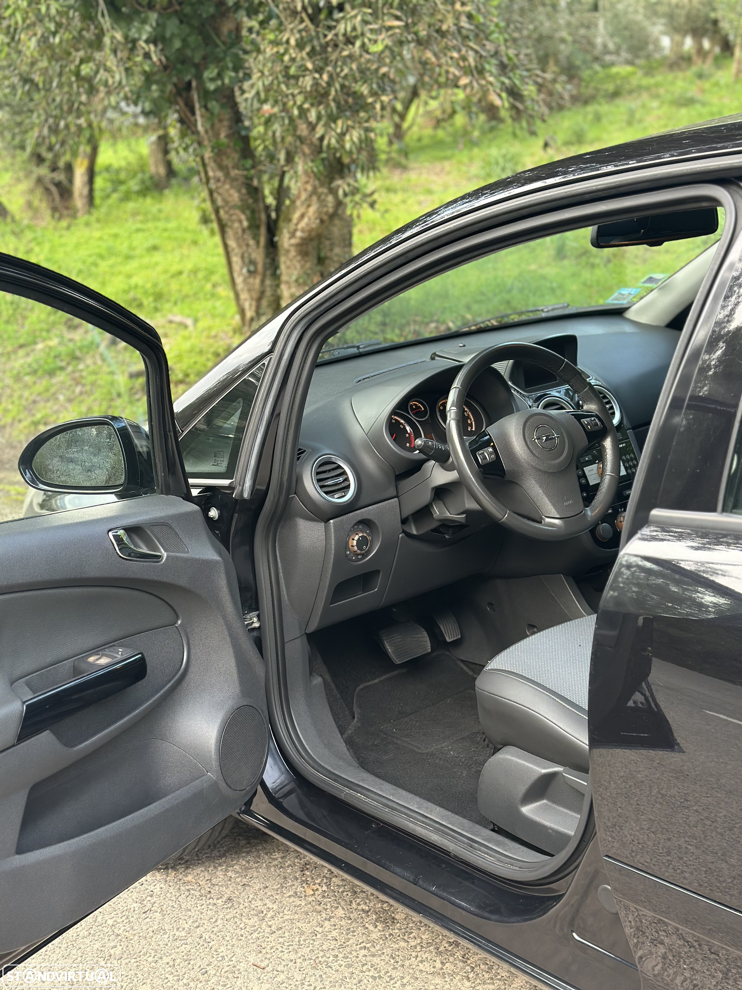 Opel Corsa 1.2 Cosmo Easytronic - 8