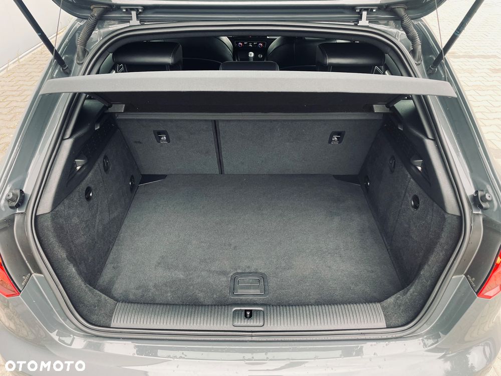 Audi A3 Sportback - 18