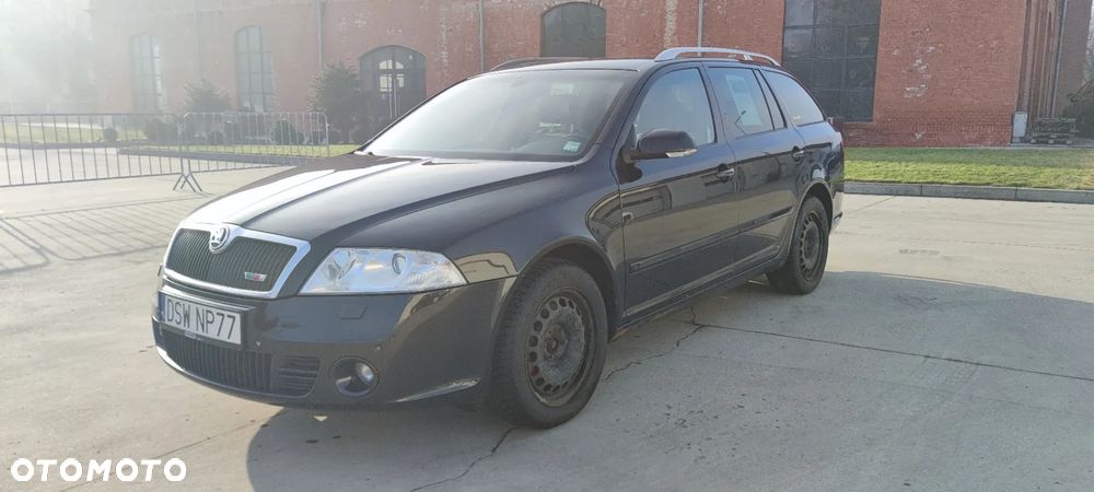 Skoda Octavia 2.0 TDI DPF RS - 4