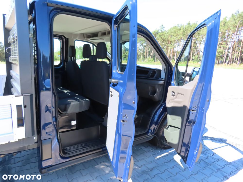 Iveco DAILY 130 Km L3 Podwójna Kabina Doka Dubel Brygadowy MIXTO 7-Mio Os.+1073 Kg Ład. Skrzynia 2410 mm Dł. Renomowanej Firmy SCATTOLINI Rozstaw Osi 3504 mm WZMACNIANY HAK 3000 Kg 29 Tys Km Przeb. Stan Auta JAK NOWY POLECAM - 13