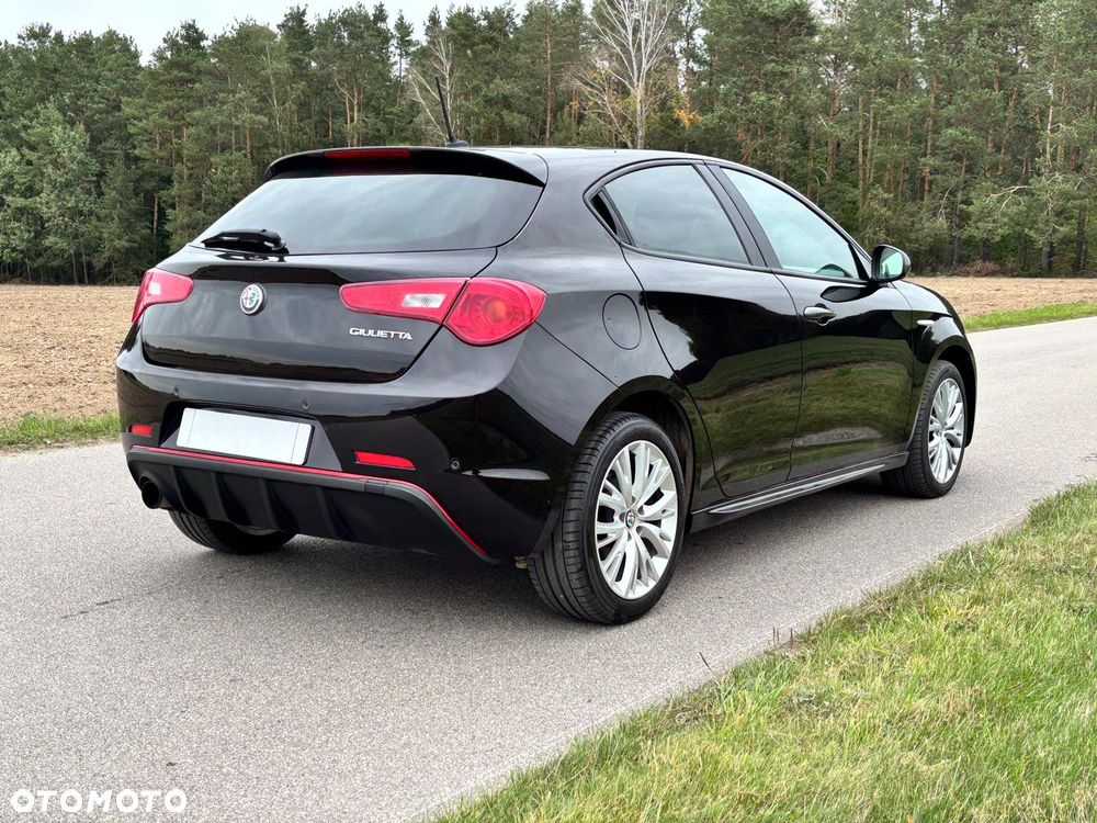 Alfa Romeo Giulietta - 7