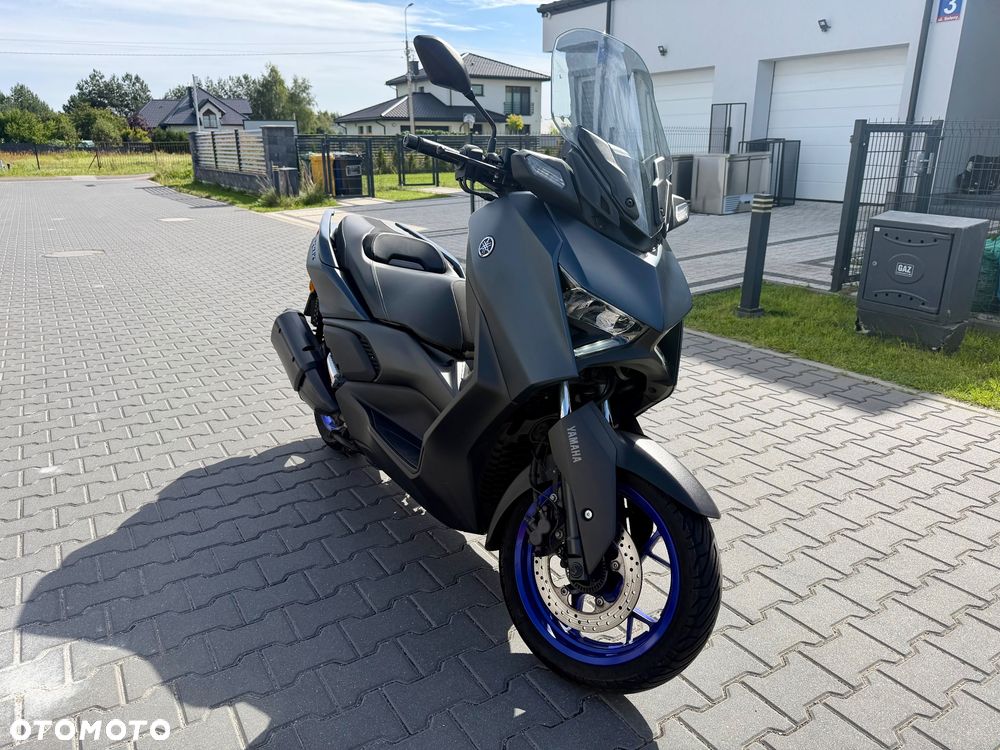 Yamaha X-max - 3