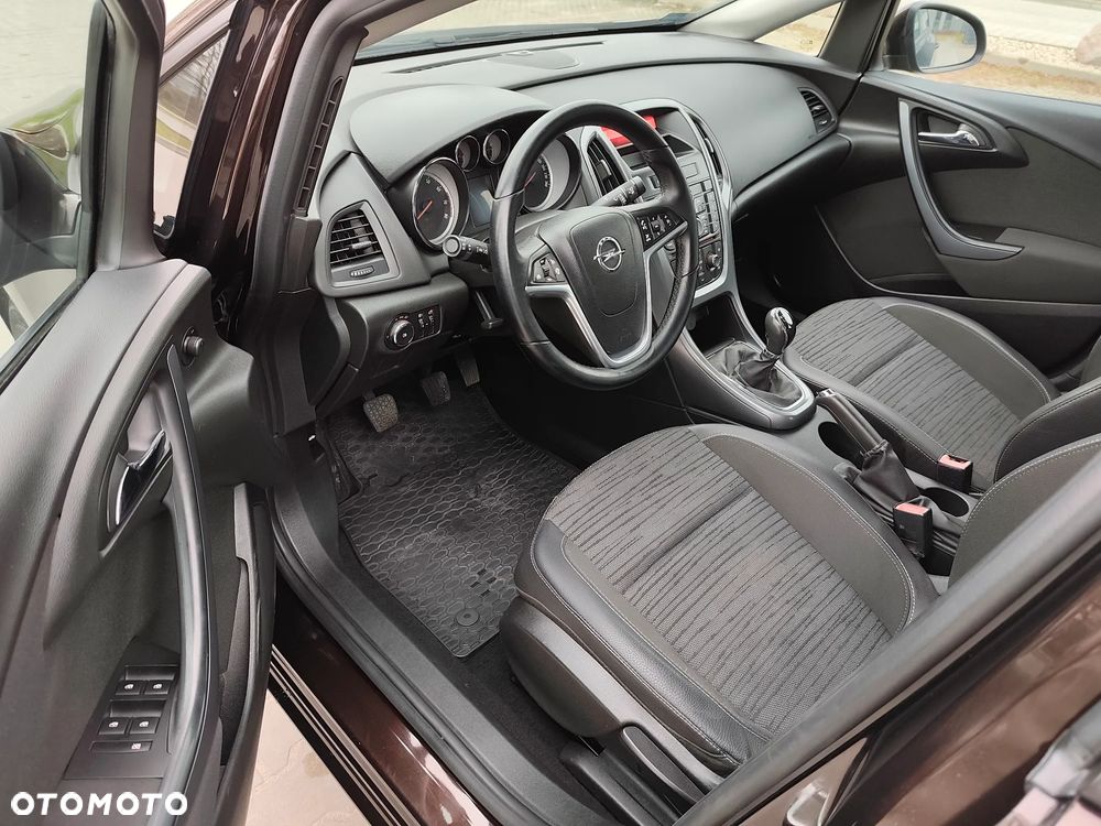 Opel Astra - 20
