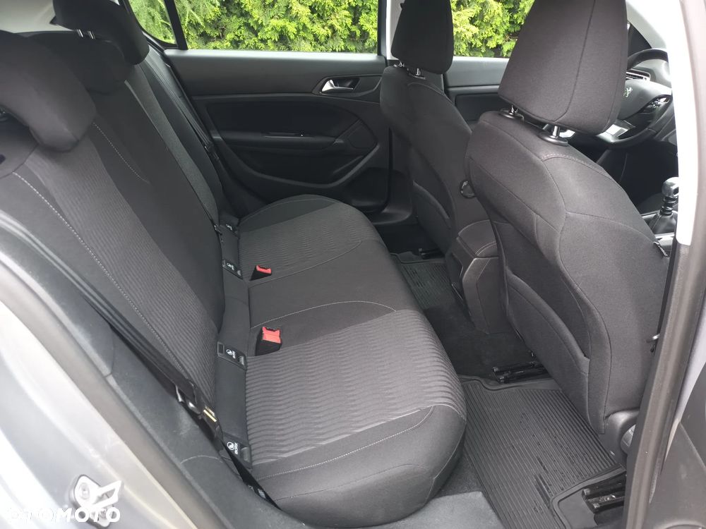 Peugeot 308 - 15