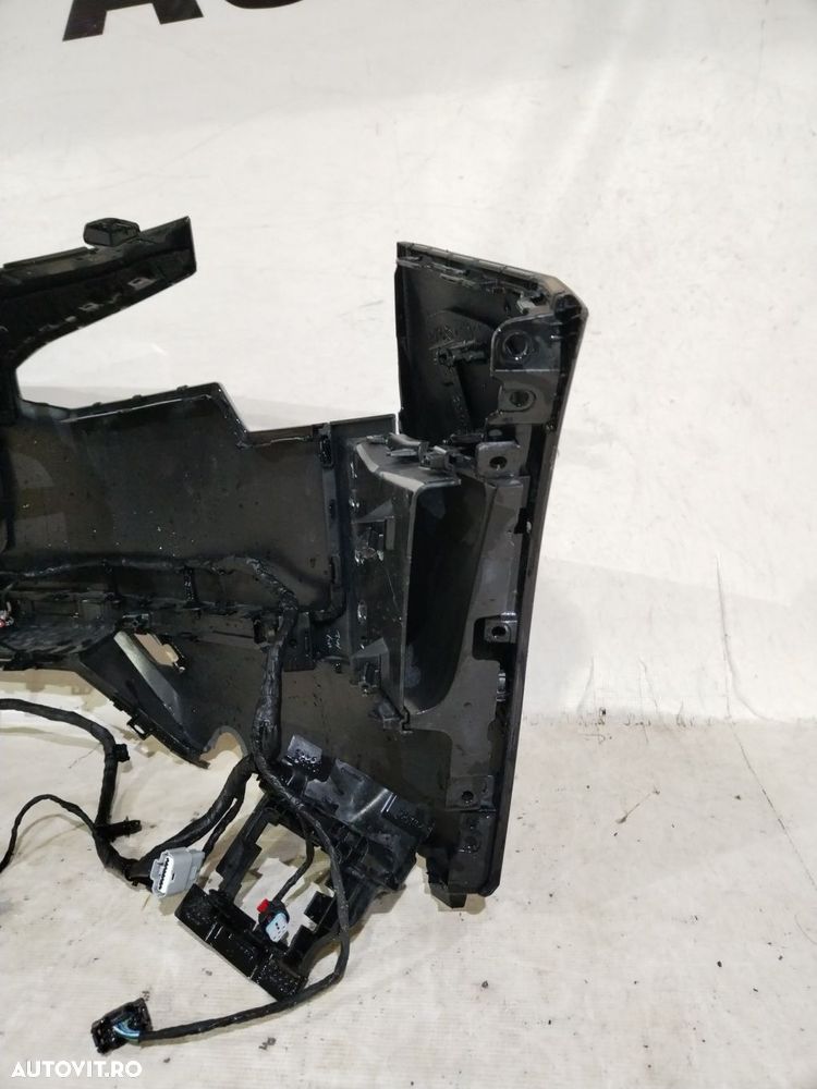 Bara fata Volvo EX30, 2023, 2024, 2025. - 7