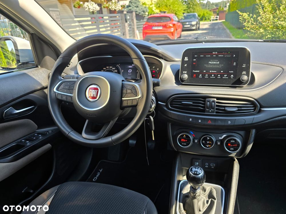 Fiat Tipo 1.4 T-Jet Lounge - 26