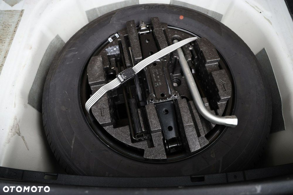 Skoda Scala 1.0 TSI Ambition - 32