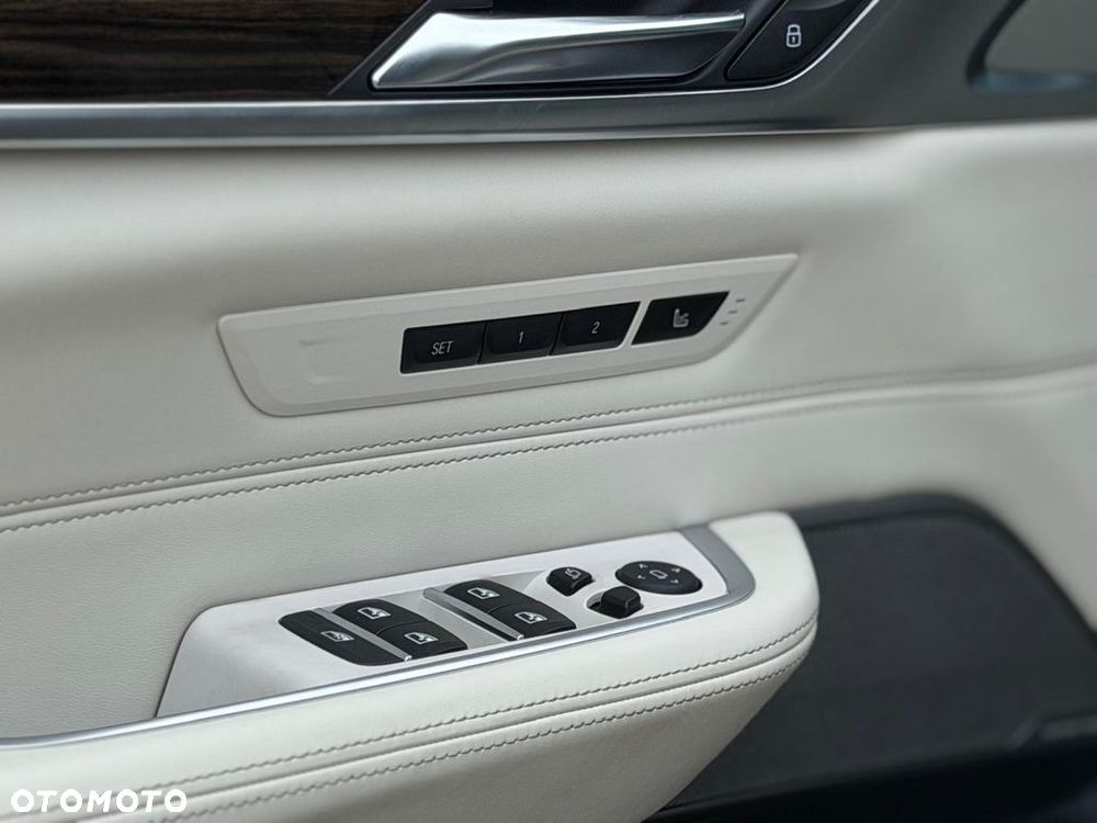 BMW Seria 6 - 21