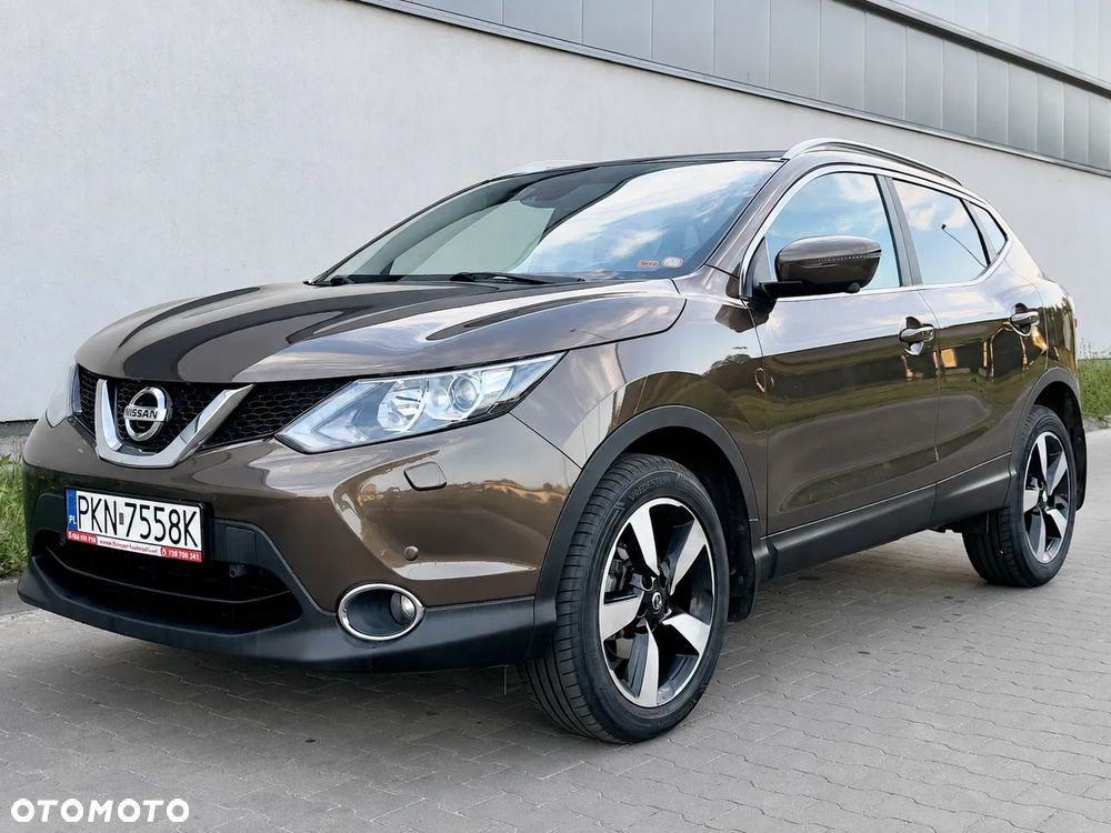 Nissan Qashqai 1.6 DIG-T 360 - 1