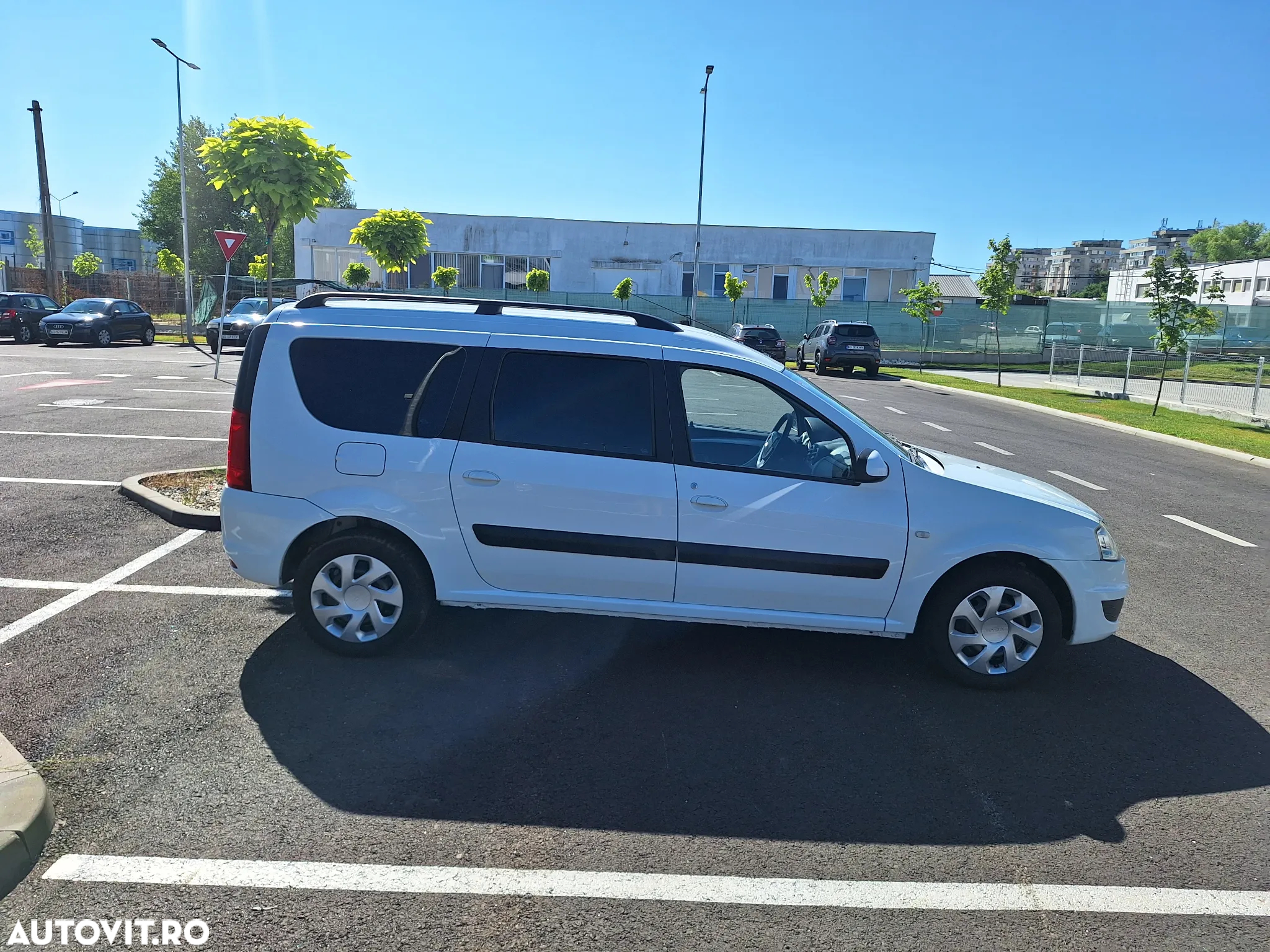 Dacia Logan 1.5 90CP Laureate - 9