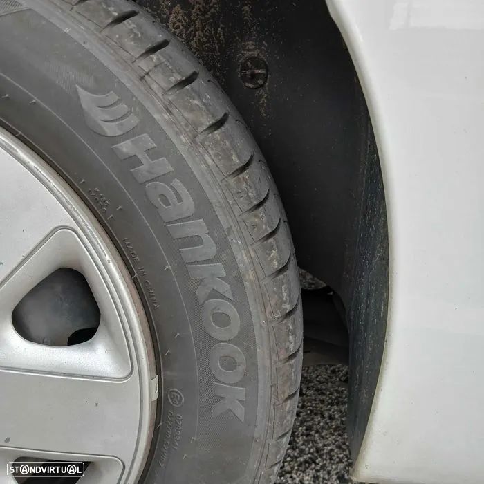 Peugeot 207 1.4 HDi Trendy - 6