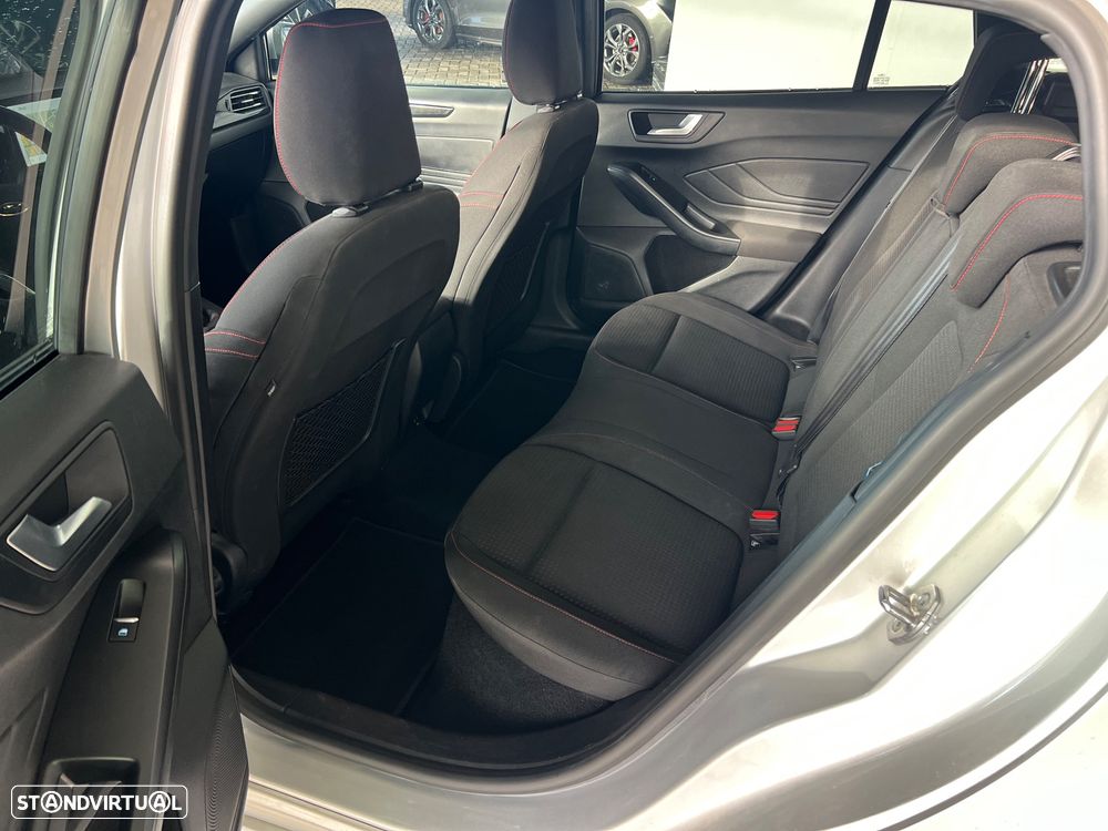 Ford Focus SW 1.0 EcoBoost MHEV ST-Line X - 9