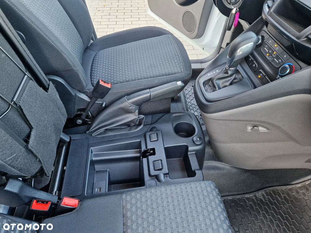 Ford TRANSIT CONNECT - 6