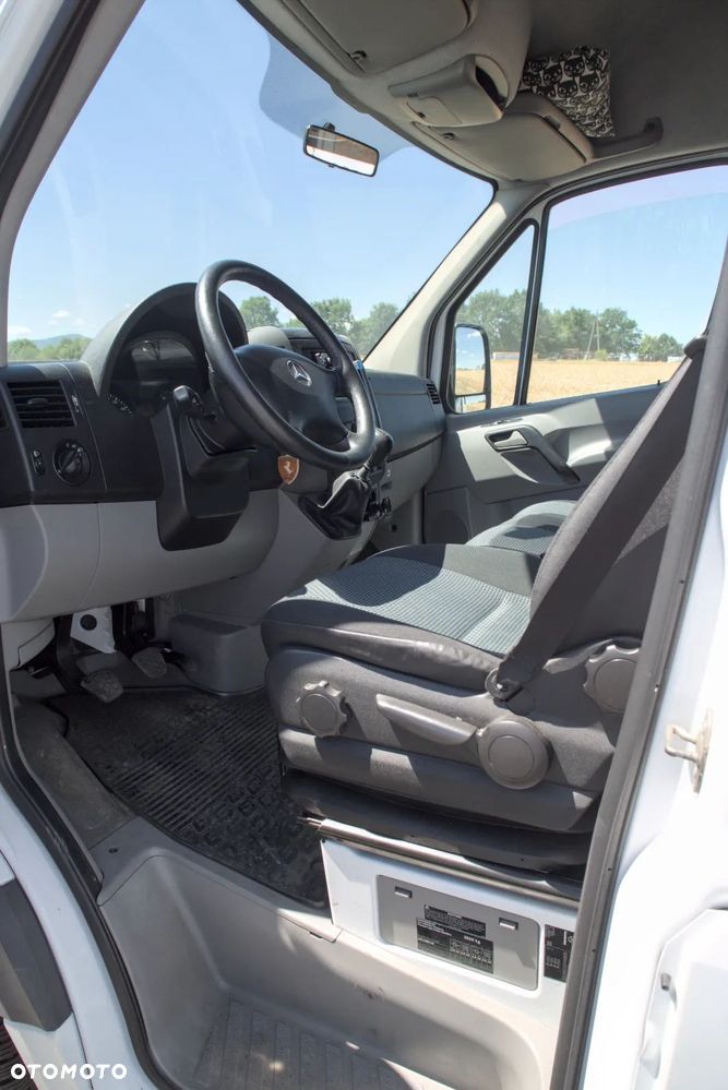 Mercedes-Benz sprinter - 13