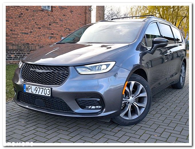 Chrysler Pacifica - 10