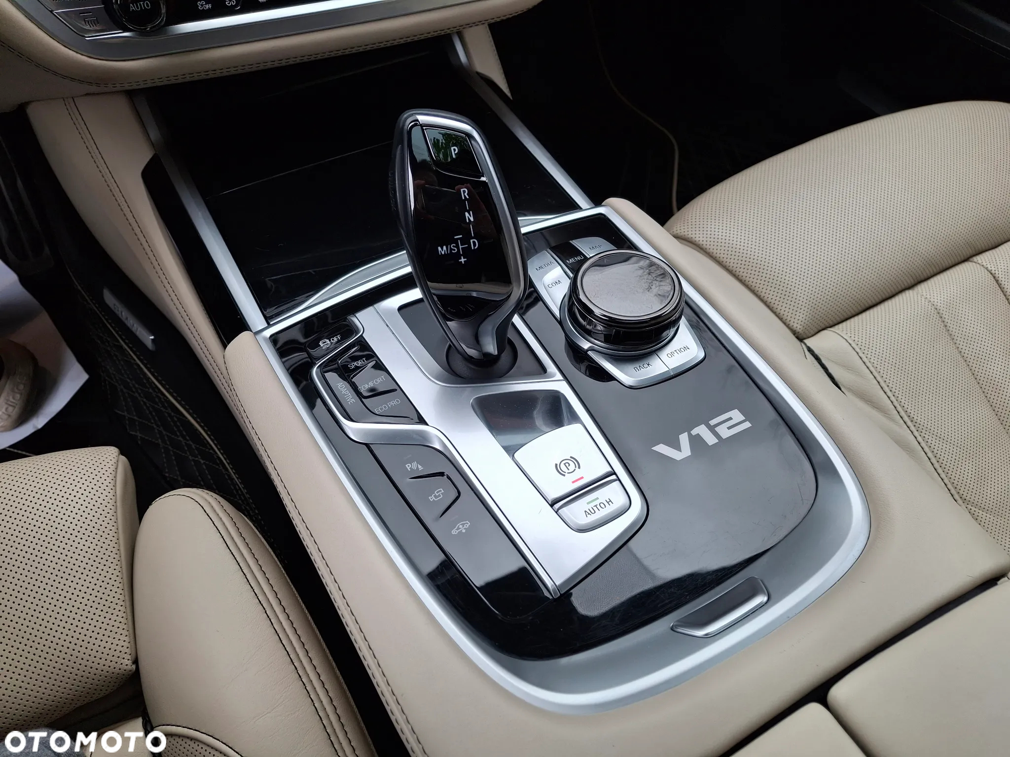 BMW Seria 7 M760Li xDrive - 18