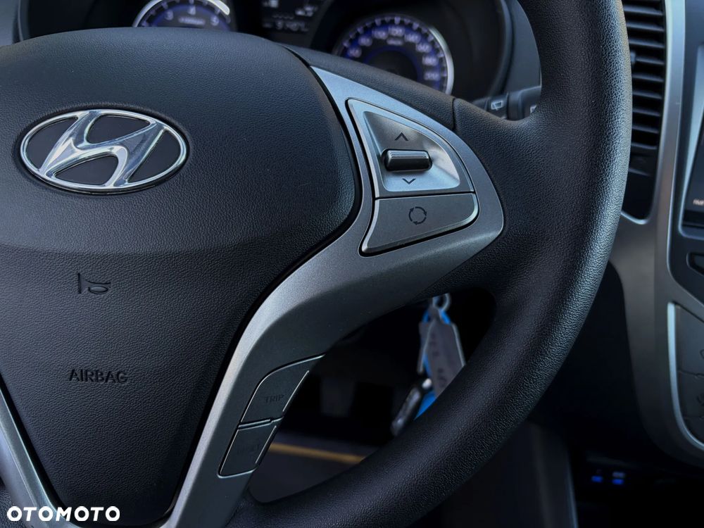 Hyundai ix20 1.4 BlueDrive Comfort - 24