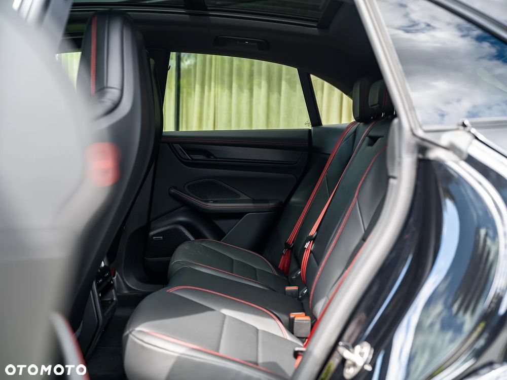 Porsche Macan GTS 100kWh - 17