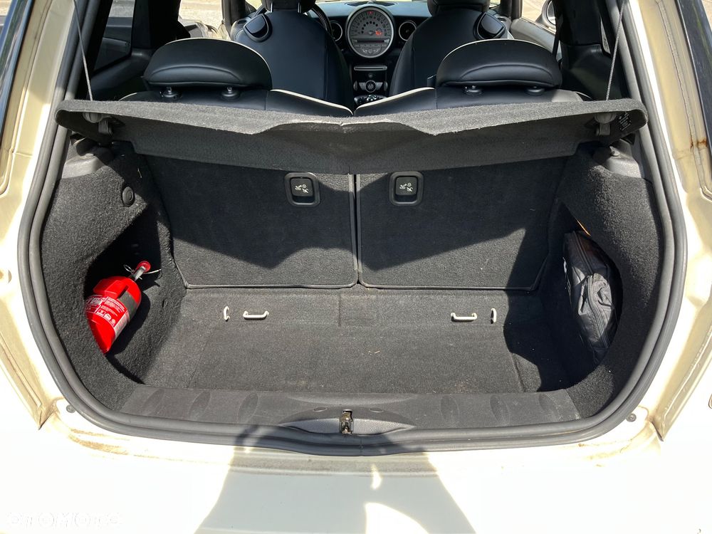 MINI ONE - 7