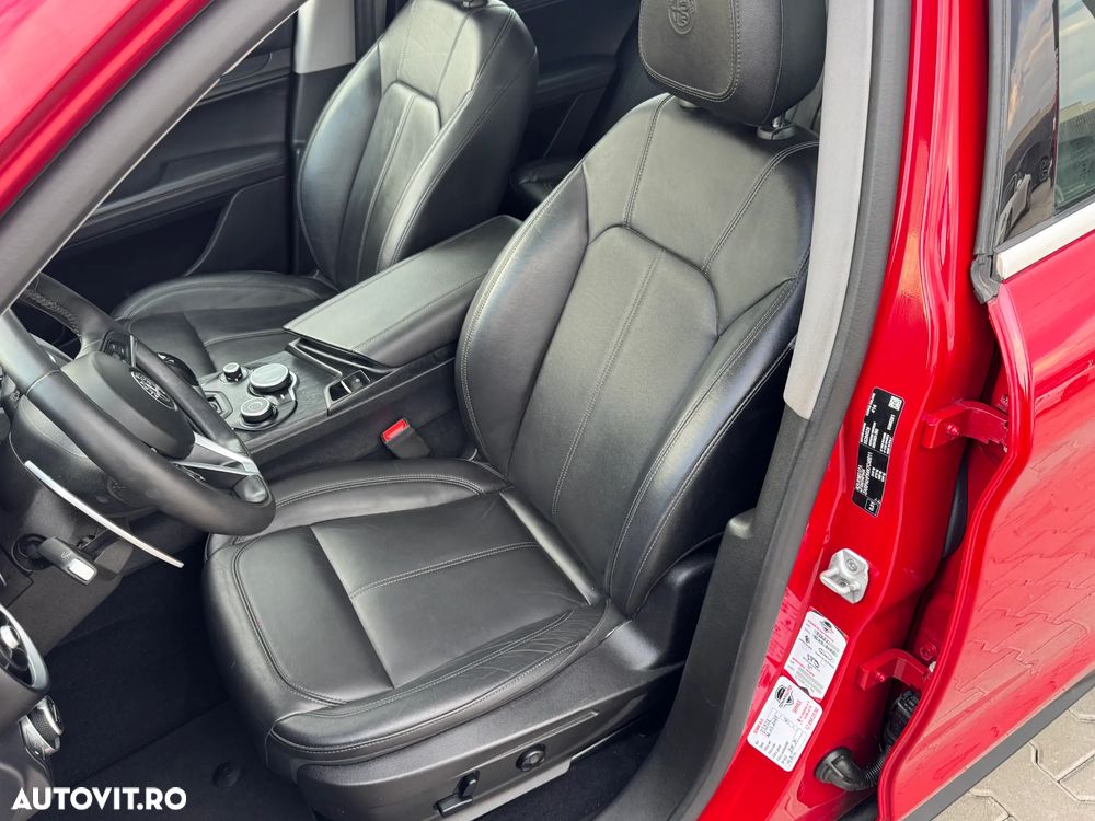 Alfa Romeo Stelvio 2.2 16V AT8 Q4 Lusso Ti - 17