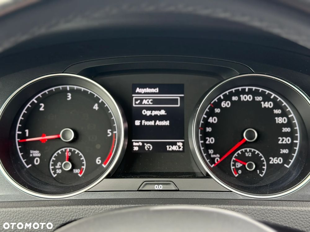 Volkswagen Golf 1.6 TDI SCR DSG Comfortline - 35