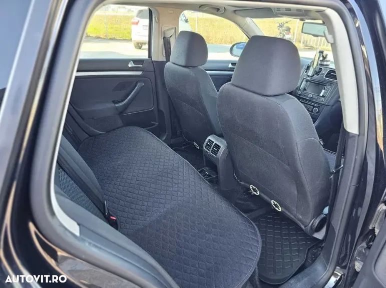 Volkswagen Golf 1.6 TDI DPF Team - 5