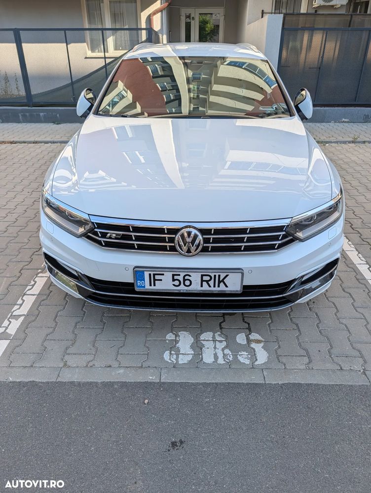 Volkswagen Passat - 11