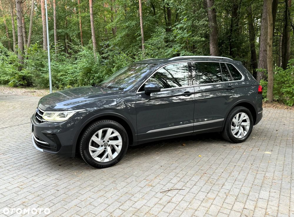 Volkswagen Tiguan 2.0 TDI SCR 4Mot Elegance DSG - 2