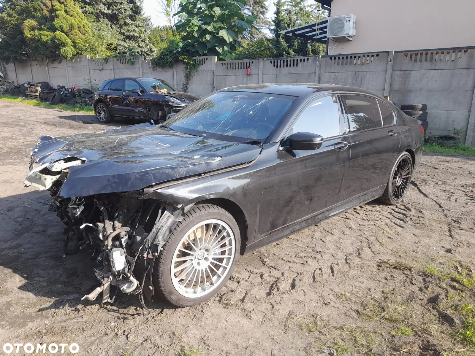 BMW-ALPINA B7 Biturbo - 4