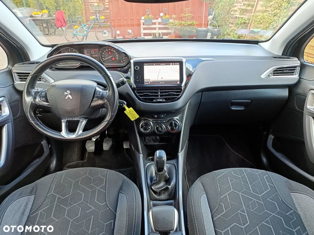 Peugeot 2008 PureTech 82 Style - 15