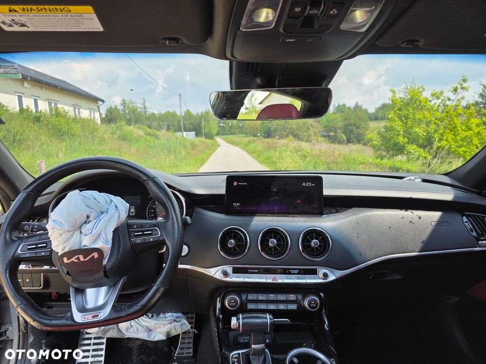 Kia Stinger - 19