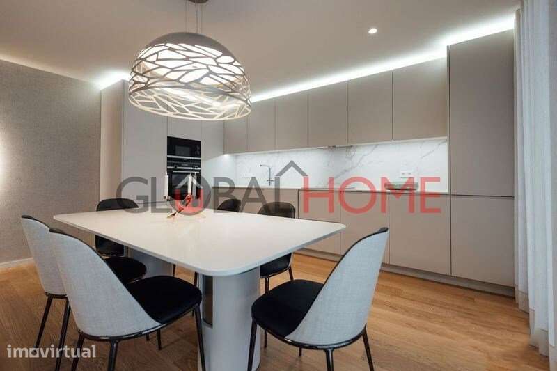 Apartamento T4 Duplex no Empreendimento The Yard - Grande imagem: 2/22