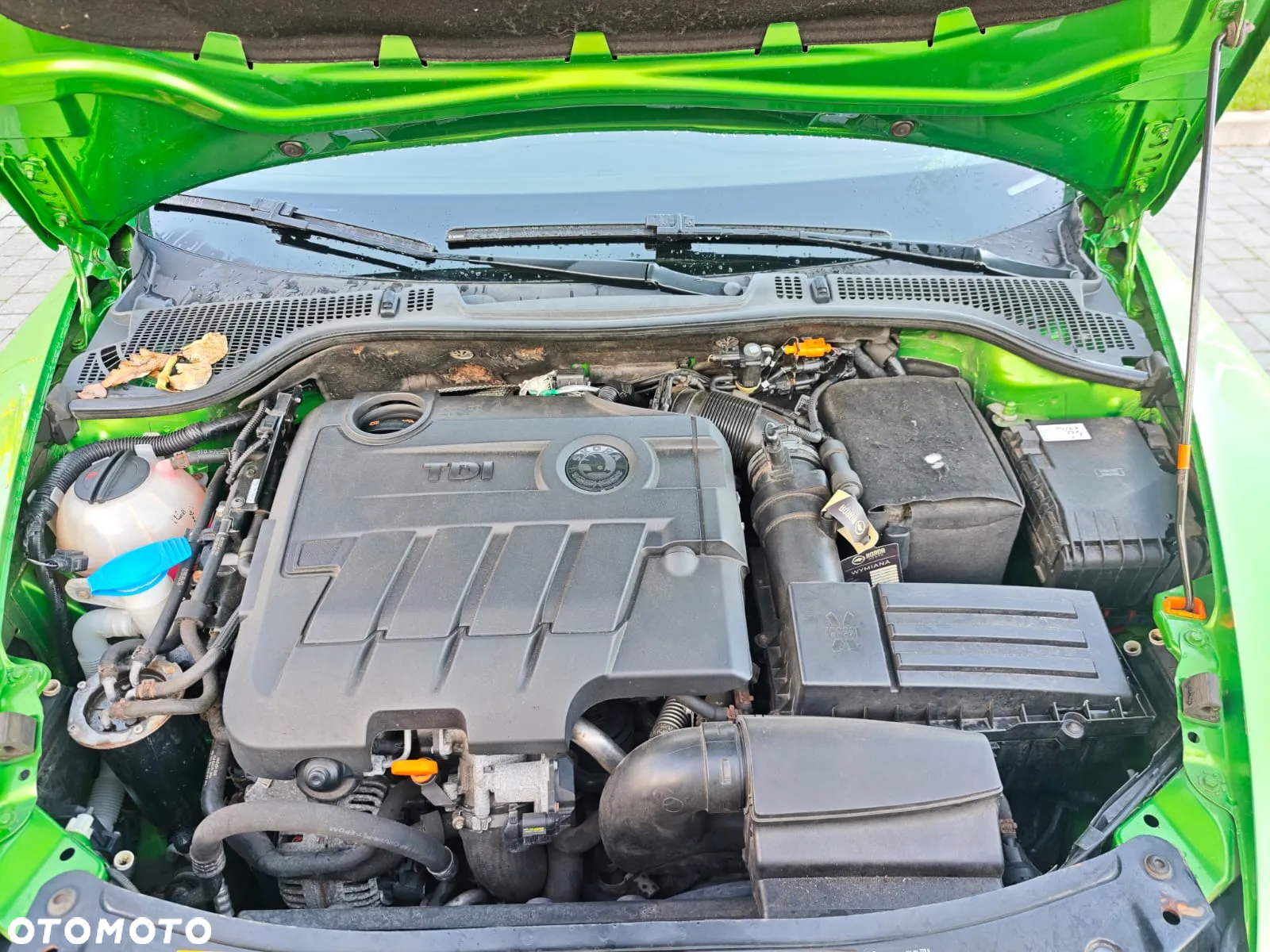 Skoda Octavia Combi 2.0 TDI CR DPF RS - 16