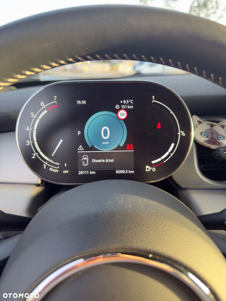 MINI Cooper Standard - 10