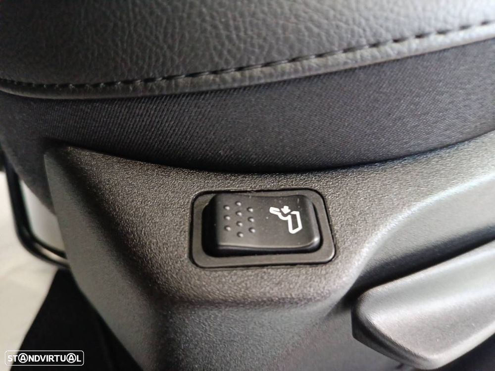 Jeep Compass 1.5 TG e-Hybrid Limited DCT - 13
