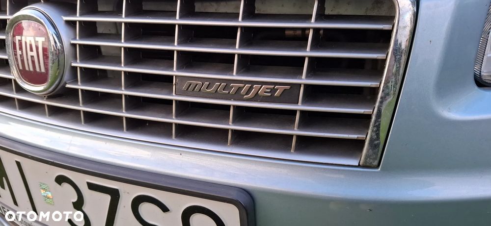 Fiat Linea 1.3 MJ 16V Dynamic - 26