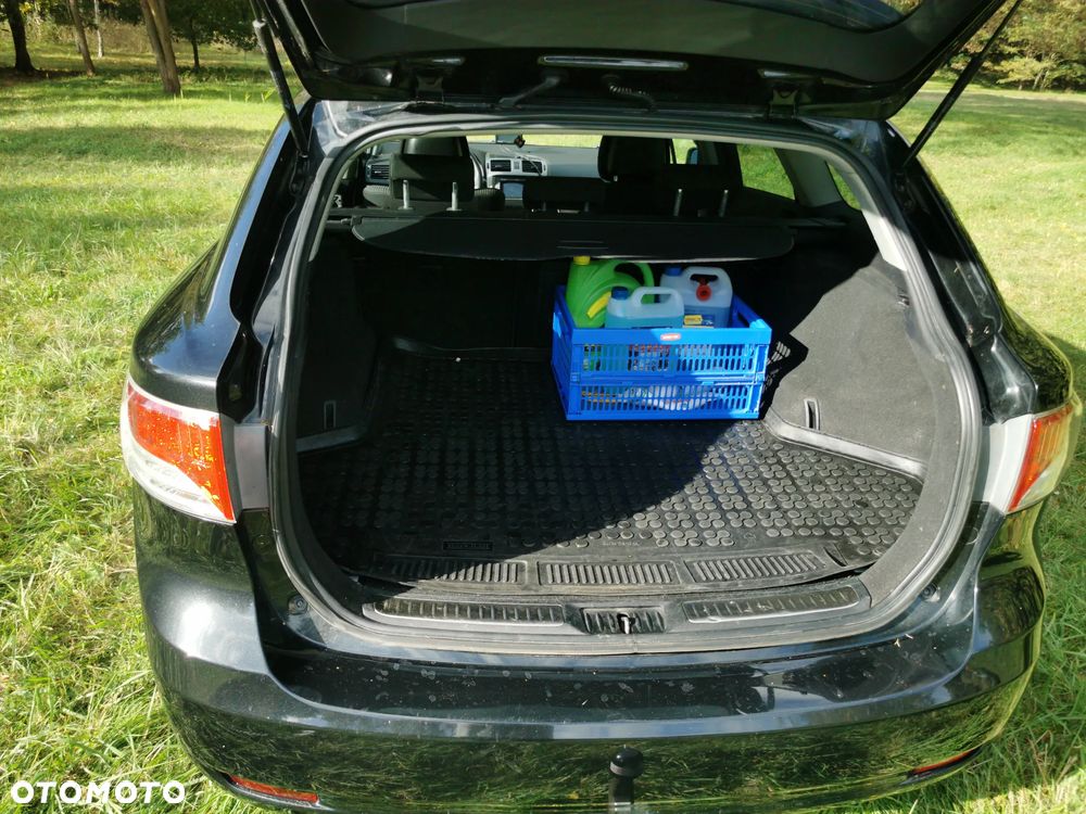 Toyota Avensis 2.0 D-4D Sol - 8