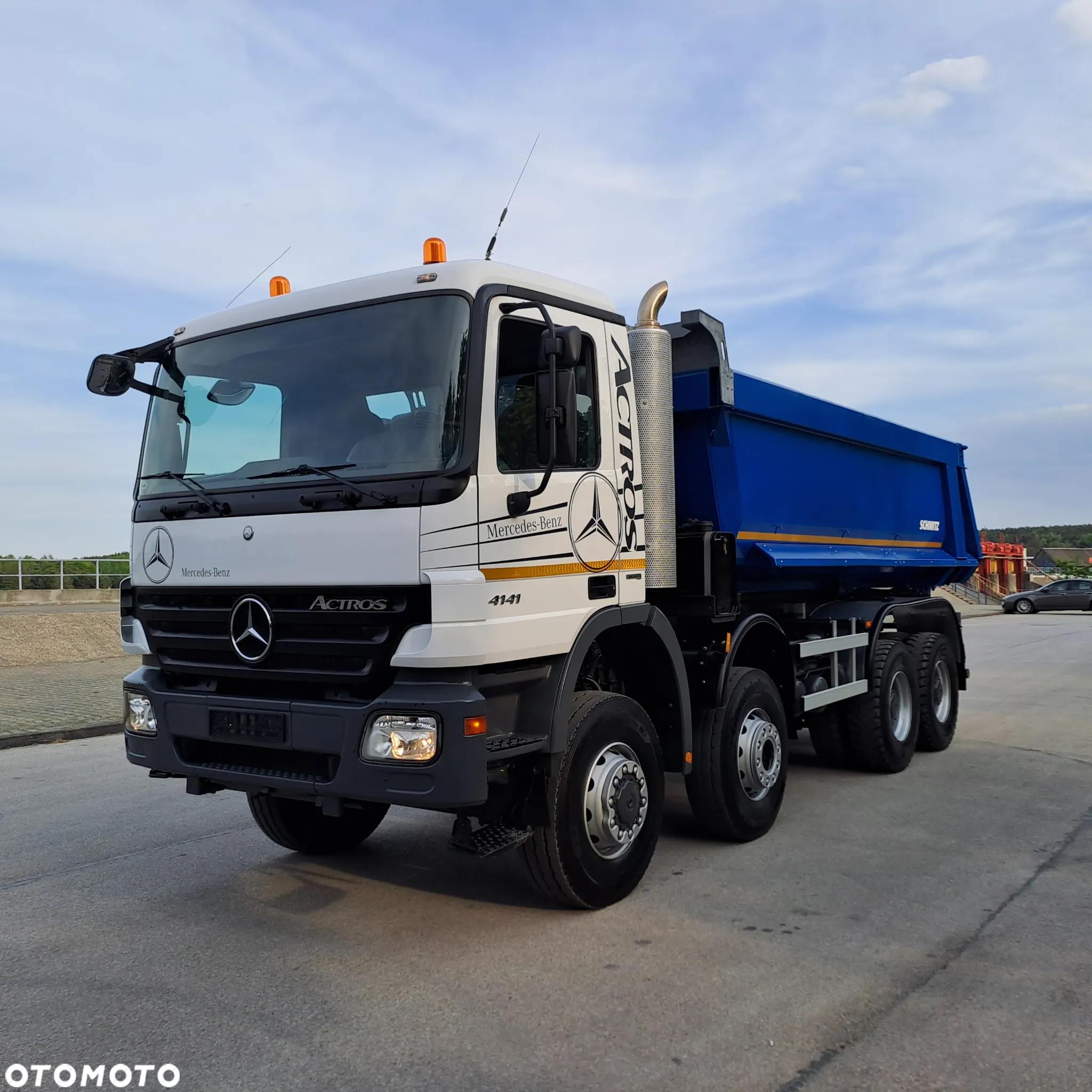 Mercedes-Benz ACTROS 4141 WYWROTKA / 8X6 / SCHMITZ / MANUAL / EURO 5 / MULDA / NIE 8X8 - 10