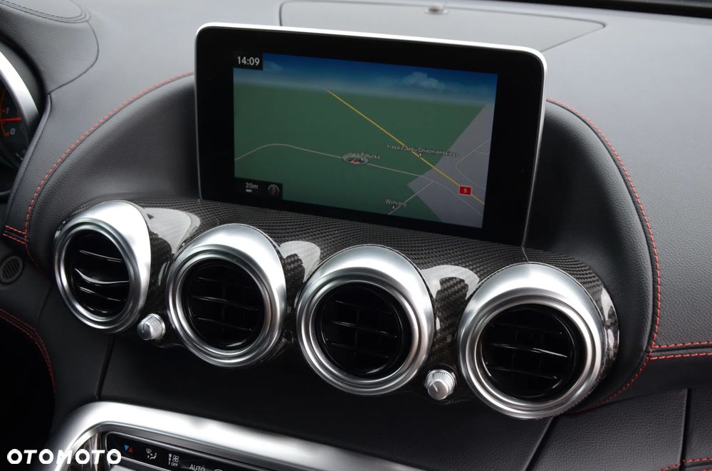 Mercedes-Benz AMG GT S - 21