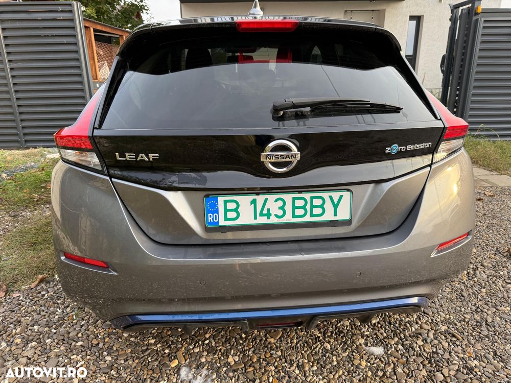 Nissan LEAF N-Connecta - 14