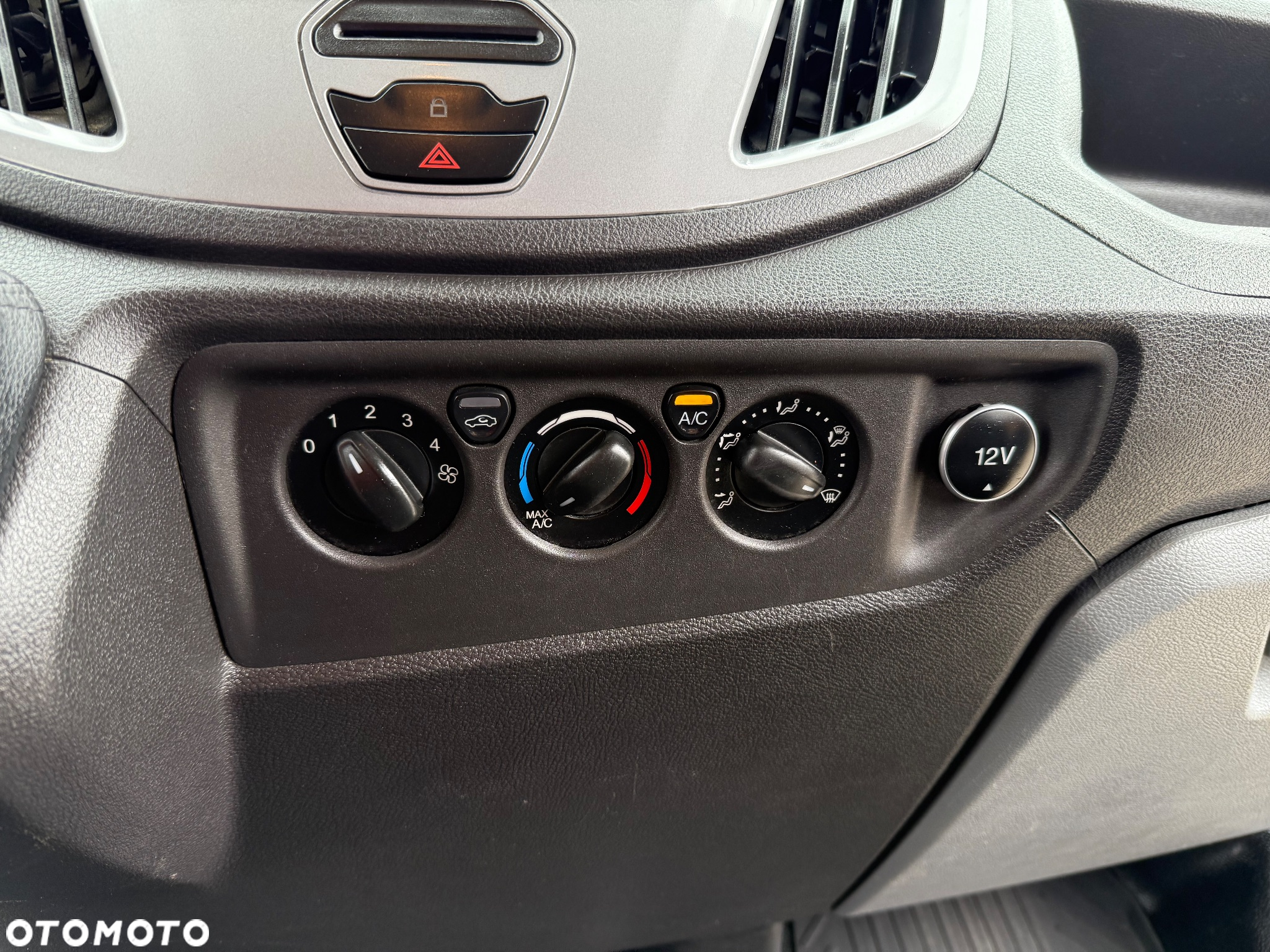 Ford Transit 350 L4H3 BRYGADOWY  6 OSOBOWY Salon PL Gwarancja - 12