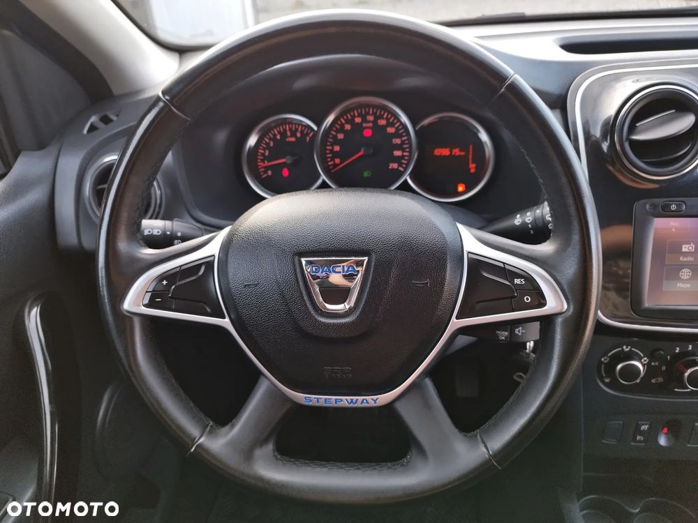 Dacia Sandero 0.9 TCe Laureate S&S EU6 - 18