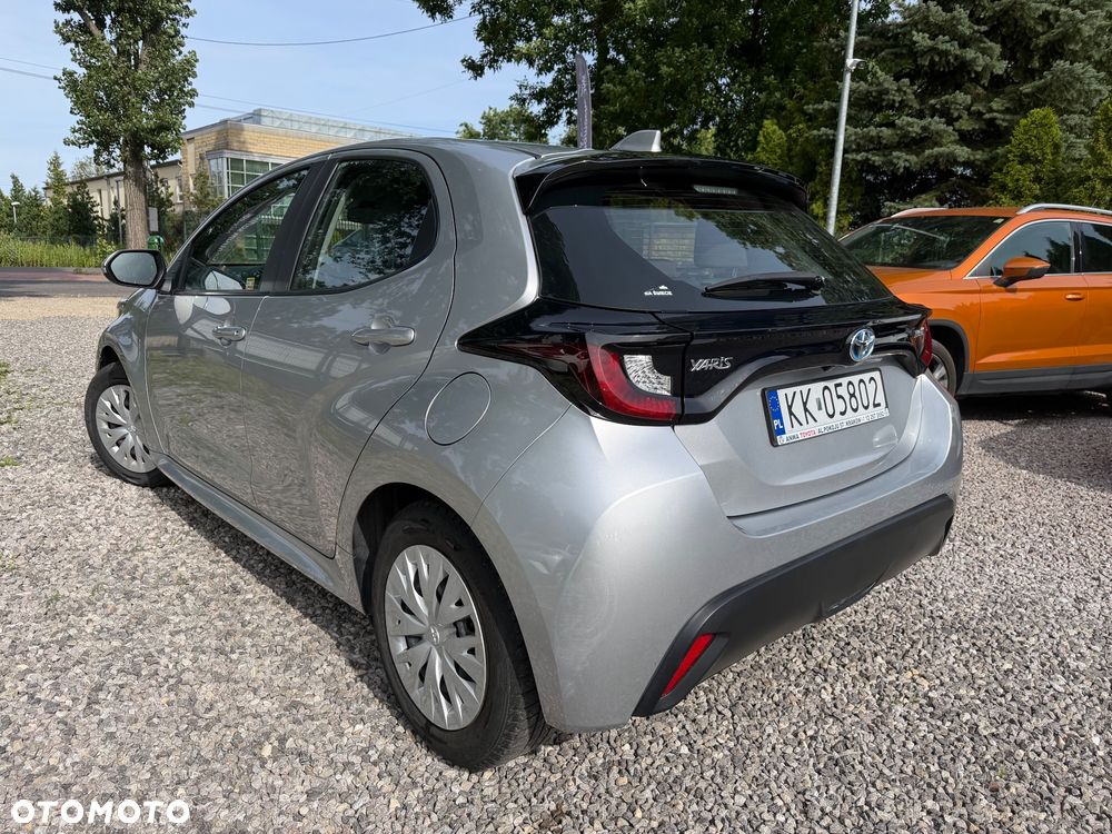 Toyota Yaris Hybrid 1.5 Comfort - 4