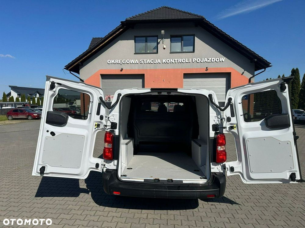 Opel Vivaro - 11
