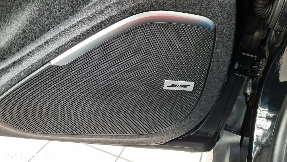 Renault Grand Scenic ENERGY TCe 160 EDC BOSE EDITION - 19
