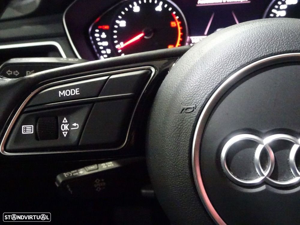 Audi A4 Avant 35 TDI S tronic - 13