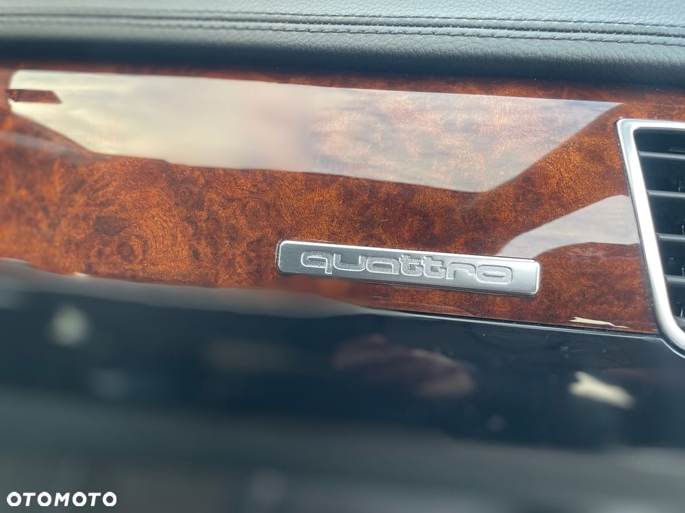 Audi A8 4.2 TDI Quattro - 14